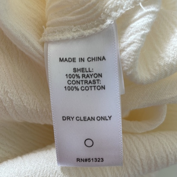 Ivory off the shoulder blouse - Picture 6 of 6